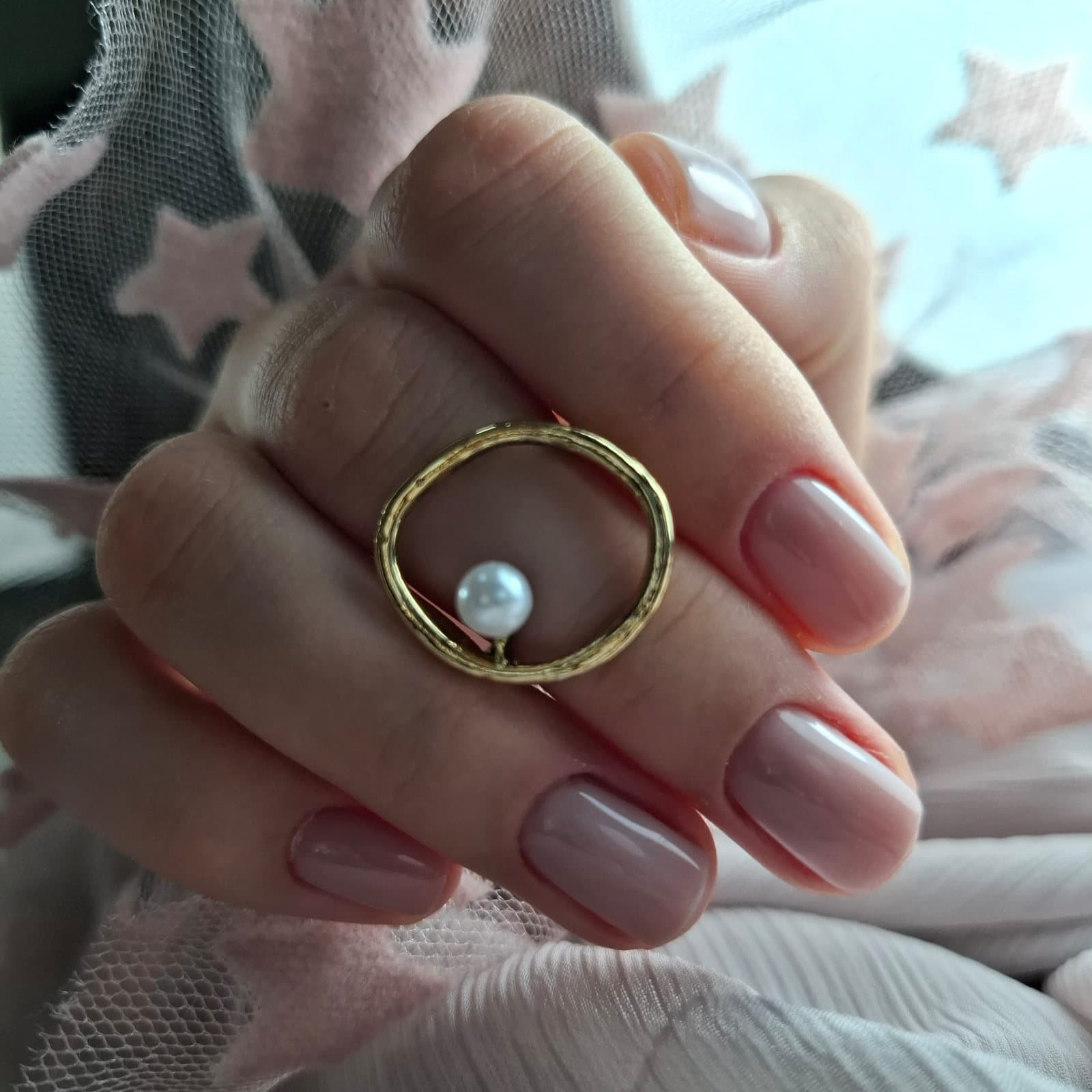 Russian Manicure — lucrare